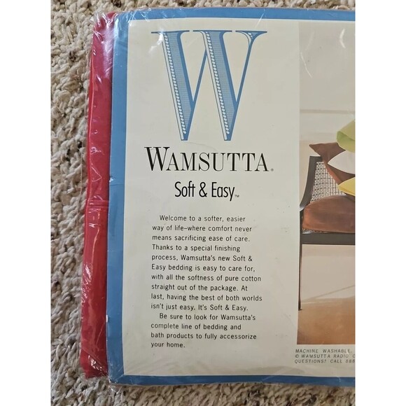 Wamsutta Soft & Easy Twin Flat Sheet NEW NIP Cherry Red 250 Thread Count USA - Picture 4 of 6